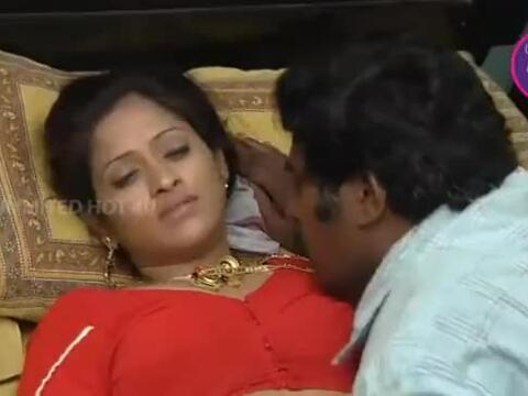 Abode possessor romance with abode worker when hubby come into into the abode - youtube.mp4
