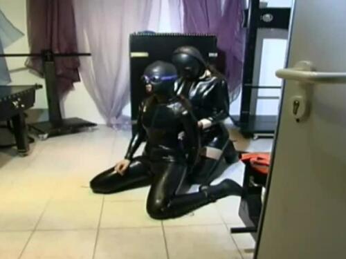 Lessons of obedience for gimps