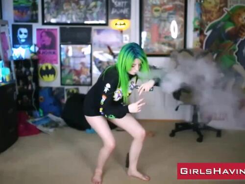 Dilettante livecam 18 age teen green hair - www.girlshaving.sheer pleasure